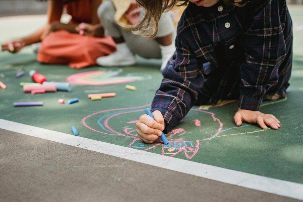 kids playing with budget summer toys