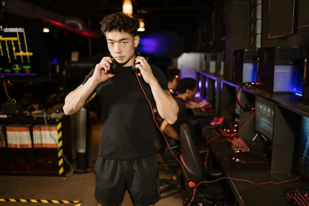 esports gamer challenger victory