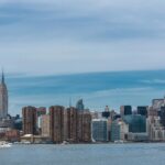 Manhattan skyline phone dialing